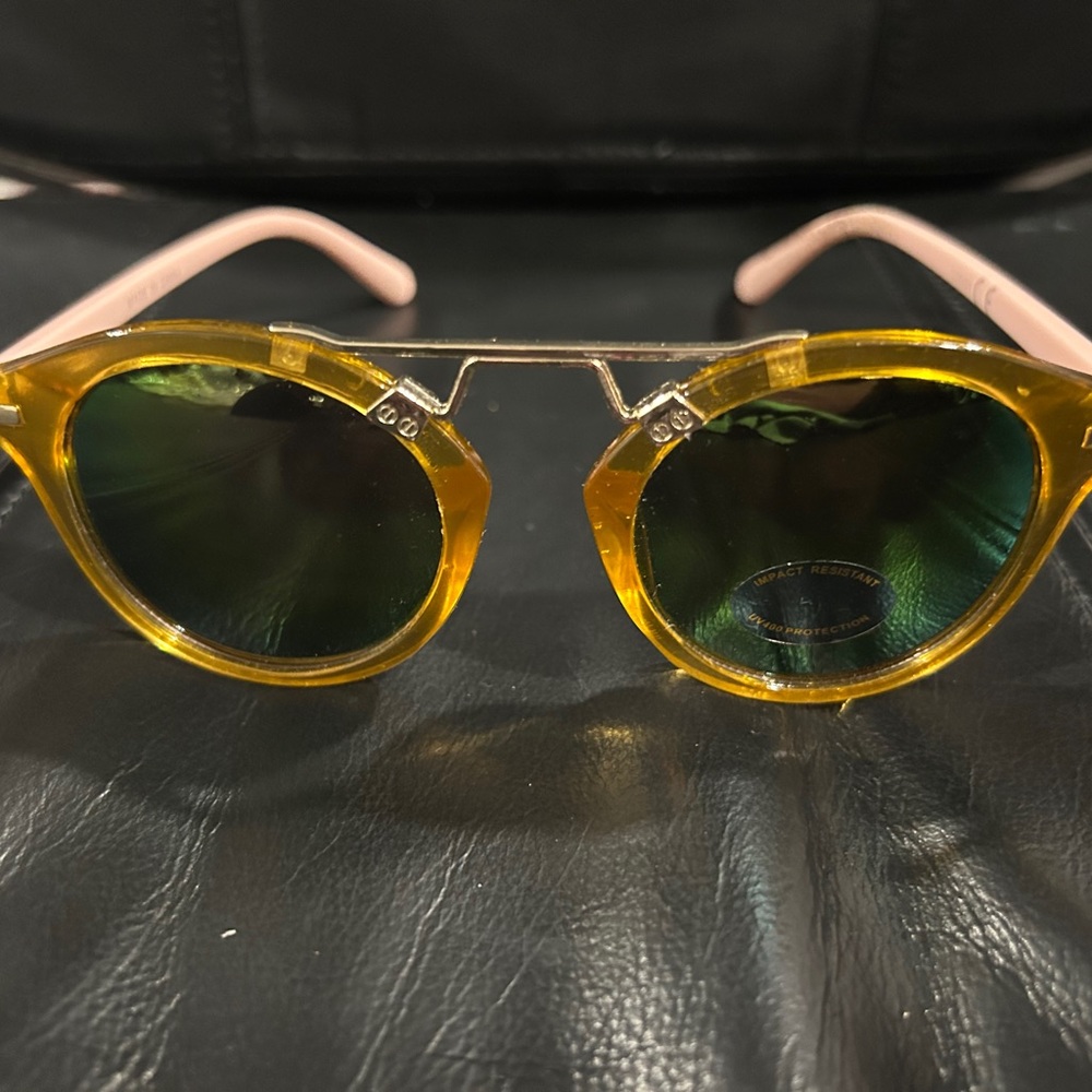 Yellow Round Sunglasses with Pink Temples